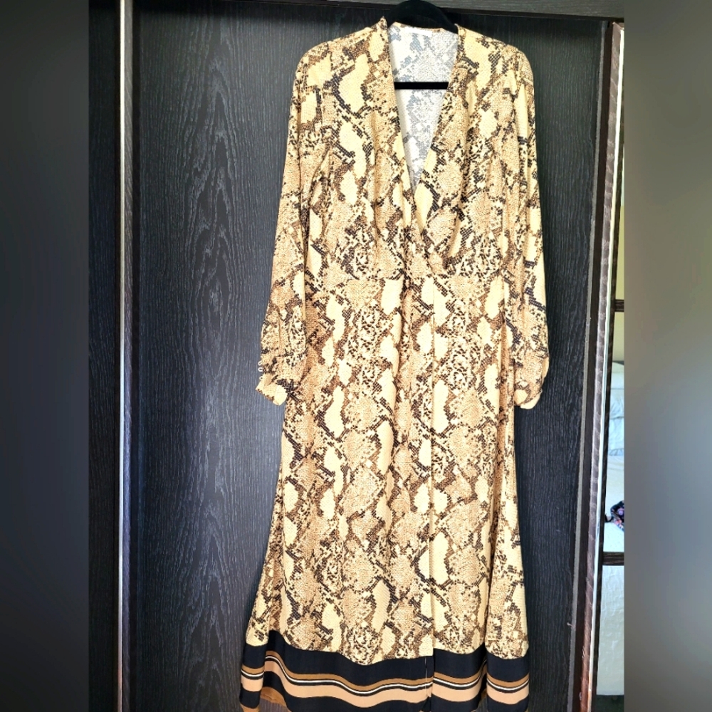 H&M Tan and Brown Long Sleeve Wrap Dress